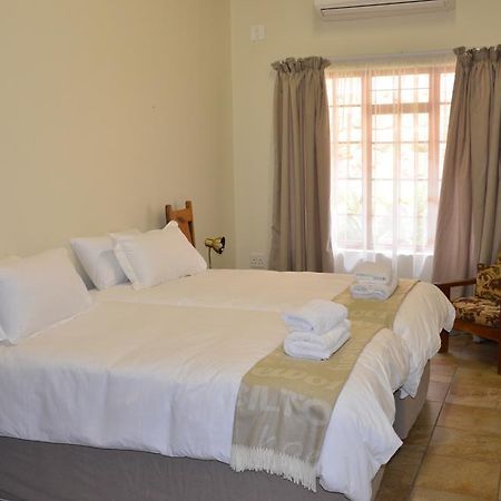 Stoep At Steenbok Self Catering Коматипорт Экстерьер фото